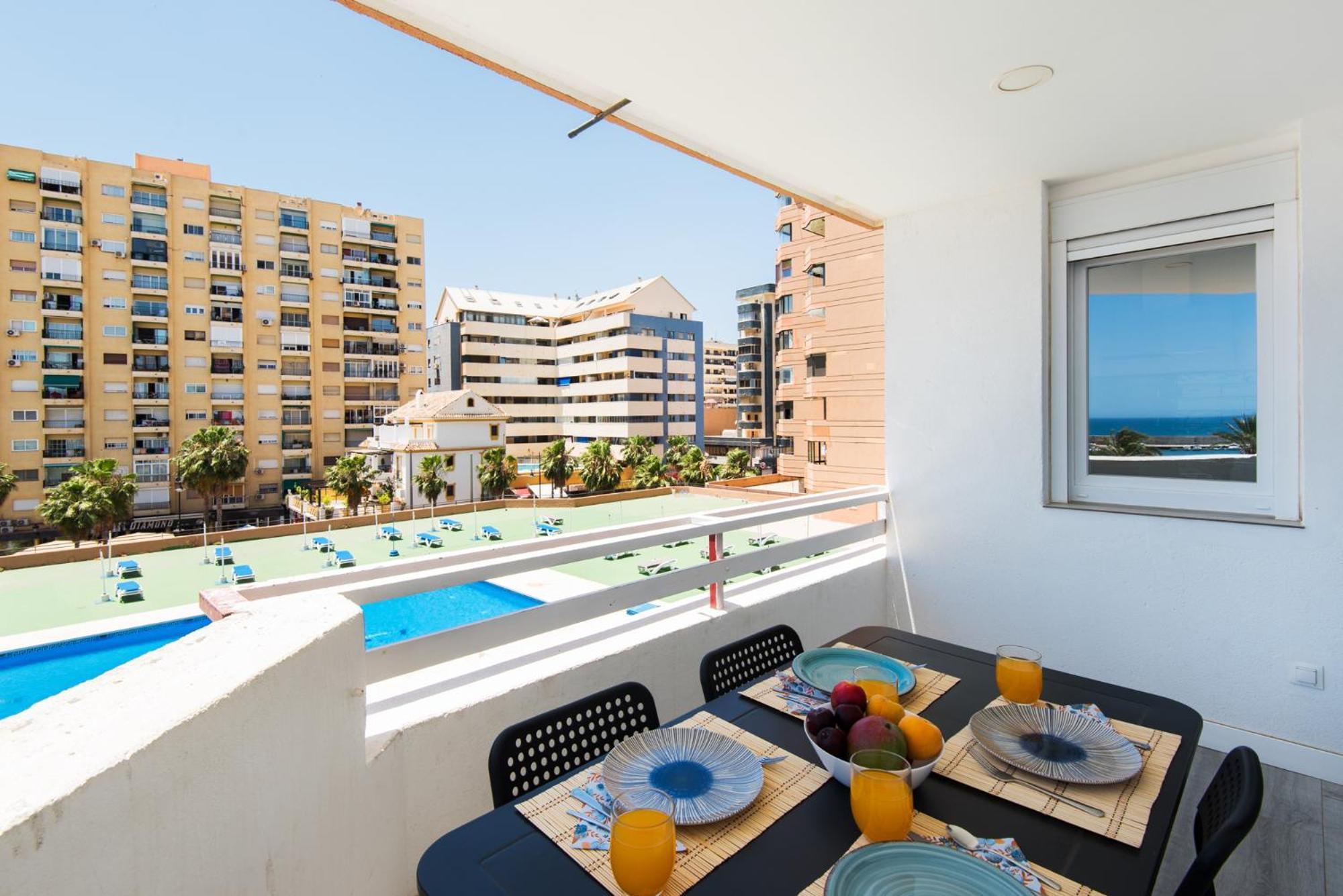 Palm True Towers 1, Marina Beach Apartment Fuengirola Extérieur photo